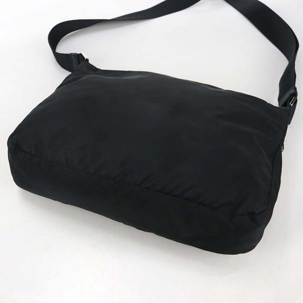 PRADA Black Shoulder Bag - Picture 2 of 8